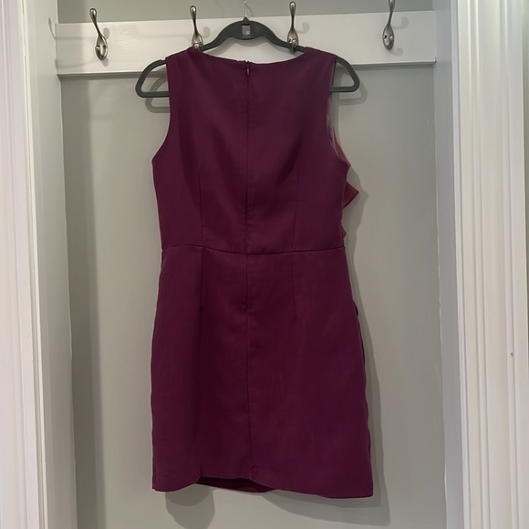 Linen Dress with Pockets - Picture 5 of 7